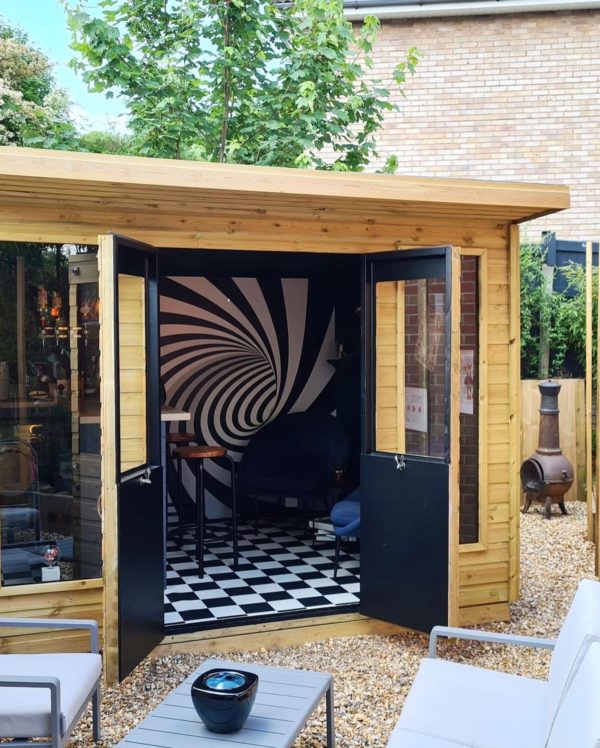 Shiplap redwood cladding
