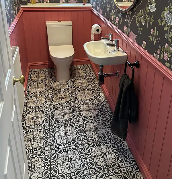 Bead & Butt bathroom panelling