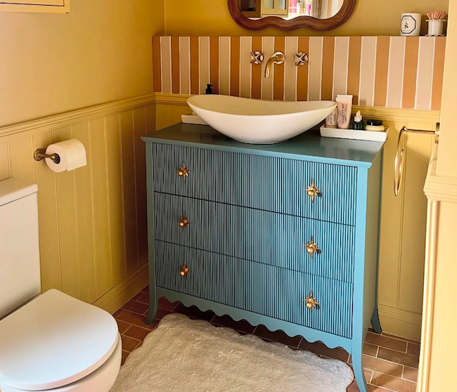 Bathroom feature wall with panelling
